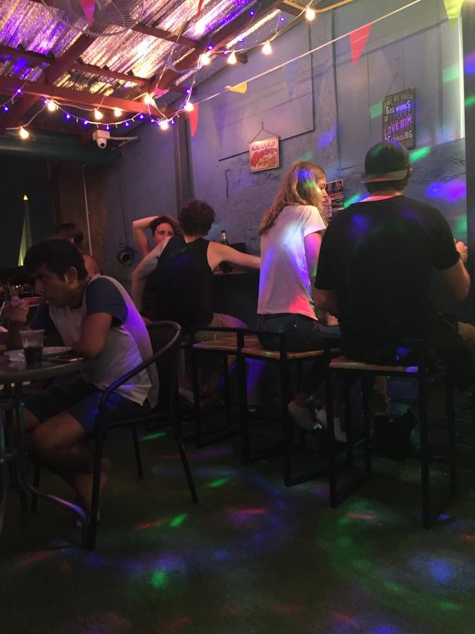 Zee Thai Hostel Μπανγκόκ Εξωτερικό φωτογραφία